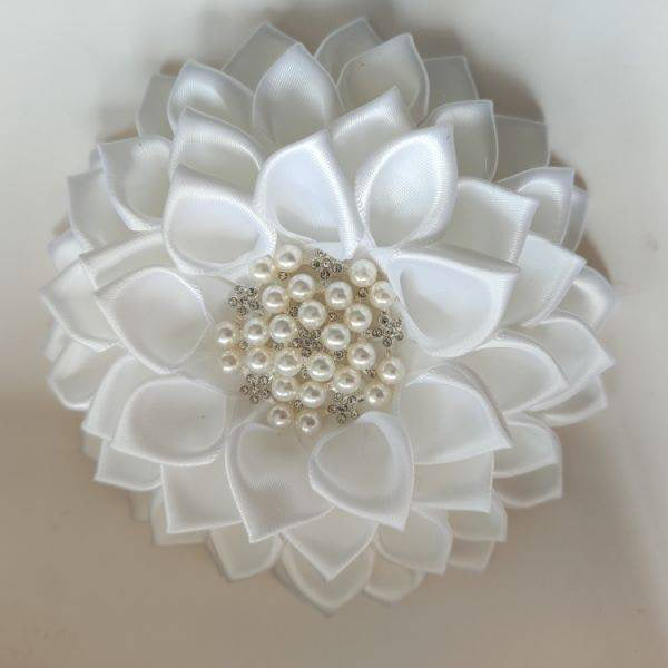 White Lapel Pin flower