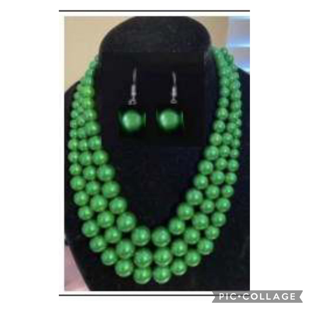 Solid Green 3 strand pearl necklace set