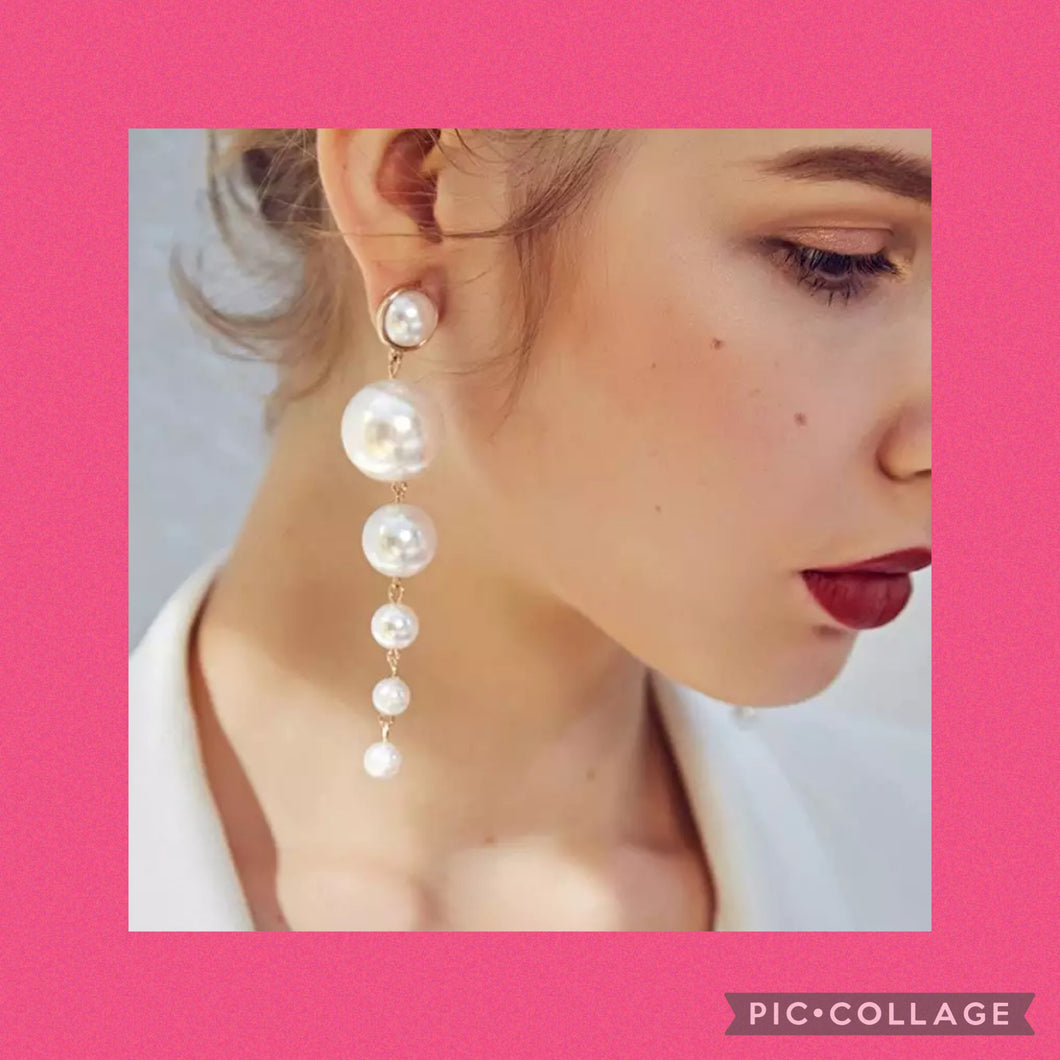 Dangling Pearl drop earrings